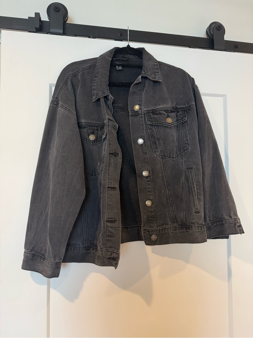 Forever 21 women’s Washed black Button-Front Denim Jacket